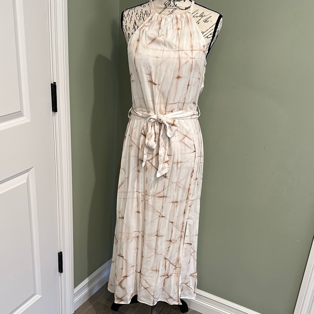 Cloth & Stone Cream Tan Halter Maxi Dress